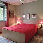Cozy Apartment, Near Us Embassy!