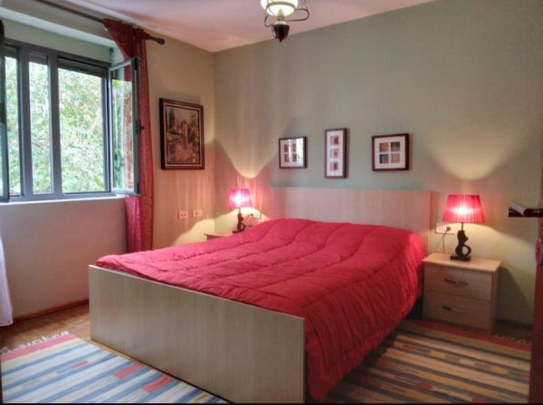 Cozy Apartment, Near Us Embassy! Apartment Tirana